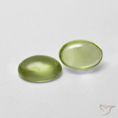Gemas de Peridoto Verde cálido natural de 0.95 ct, Ovalada, Transparente