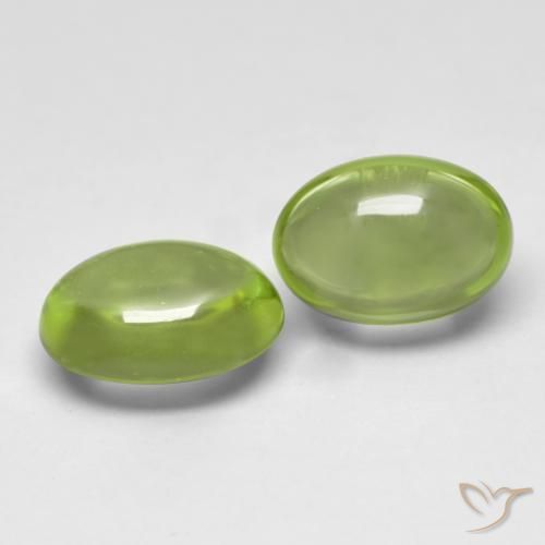 Gemas de Peridoto Verde terroso natural de 1.06 ct, Ovalada, Transparente