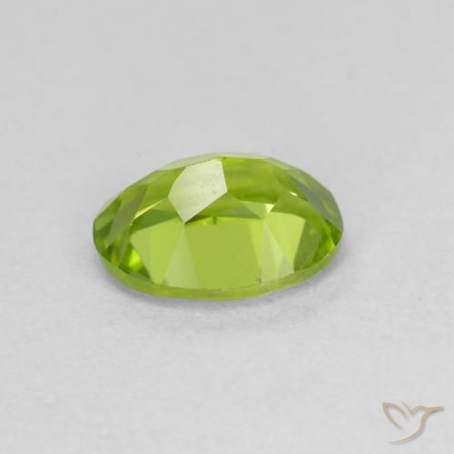 Peridoto Verde claro natural de 1.68 ct, Ovalada, VS