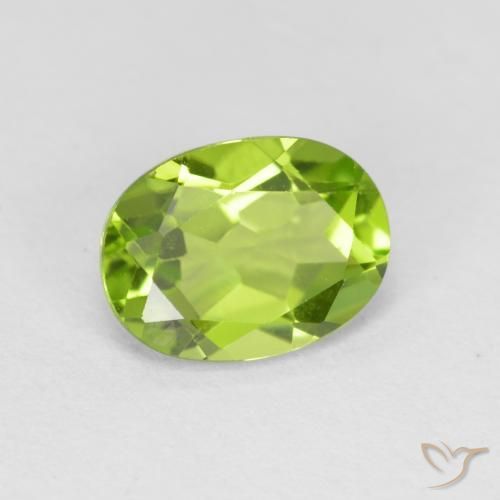 Peridoto Verde medio natural de 1.43 ct, Ovalada, VS