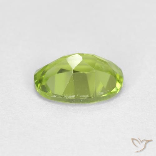 Peridoto Verde vivo natural de 0.88 ct, Ovalada, VS
