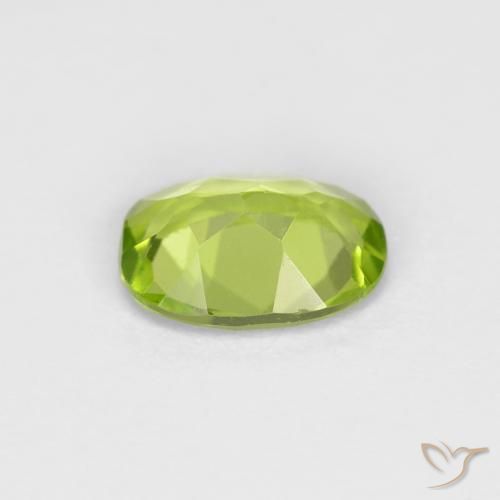 Peridoto Verde medio natural de 0.80 ct, Ovalada, VS