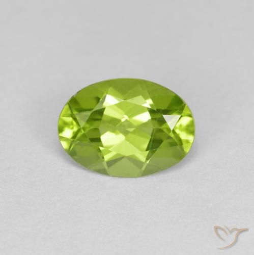 0.82ct Natural Verde medio Peridoto, Ovalada, VS