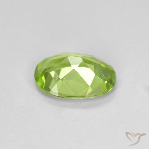 Peridoto Verde vivo natural de 0.80 ct, Ovalada, VS