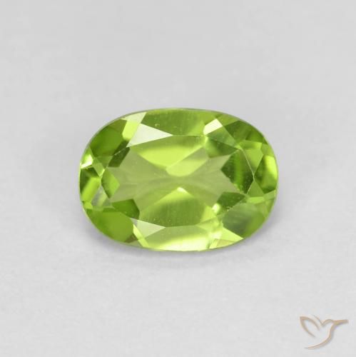 0.89ct Natural Verde amarillento Peridoto, Ovalada, VS