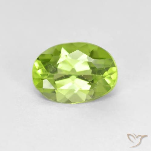0.82ct Natural Verde medio Peridoto, Ovalada, VS