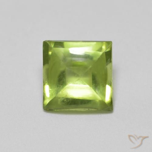 0.74ct Natural Verde medio Peridoto, Cuadrado, Transparente