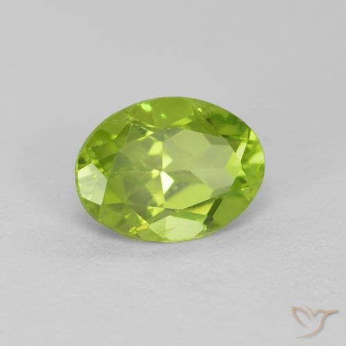 Peridoto Verde vivo natural de 1.27 ct, Ovalada, VS
