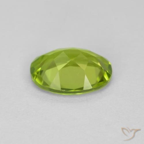 Peridoto Verde medio natural de 1.26 ct, Ovalada, VVS-VS