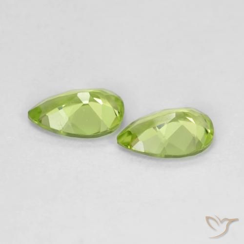 Gemas de Peridoto Verde medio natural de 0.85 ct, En forma de pera, VS