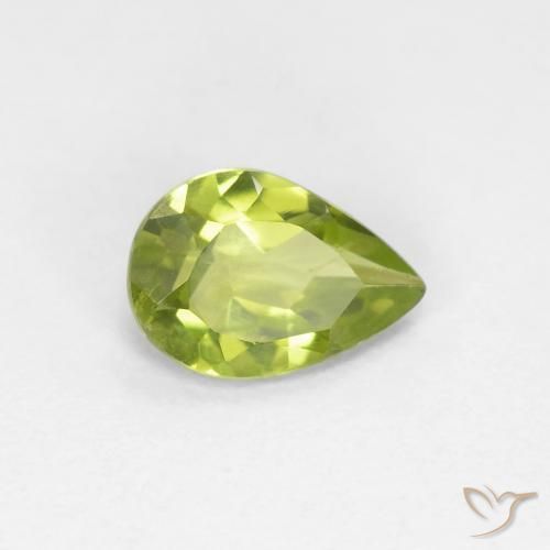 Peridoto Verde vivo natural de 0.66 ct, En forma de pera, VS