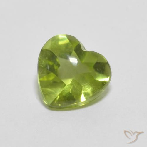 0.84ct Natural Verde vivo Peridoto, Corazón, Transparente