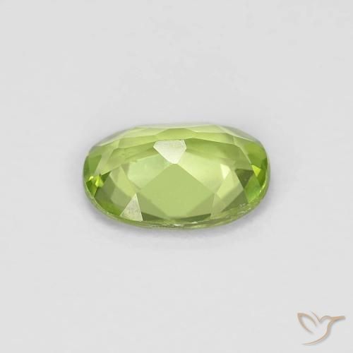 Peridoto Verde medio natural de 0.83 ct, Ovalada, VVS-VS