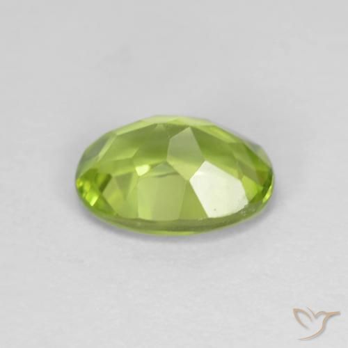 Peridoto Verde amarillento natural de 1.41 ct, Ovalada, VS