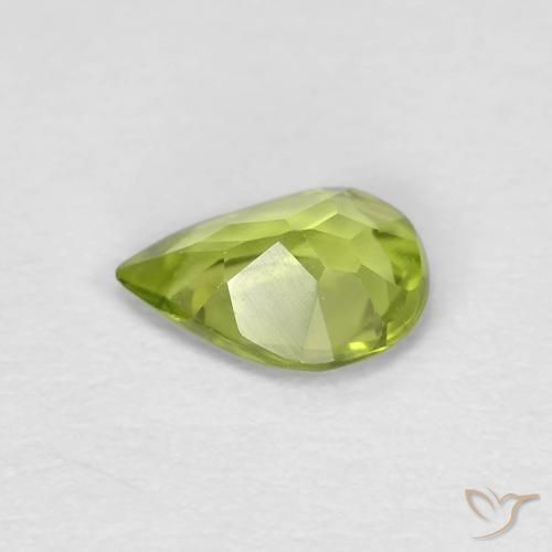 Peridoto Verde vivo natural de 0.61 ct, En forma de pera, VVS-VS