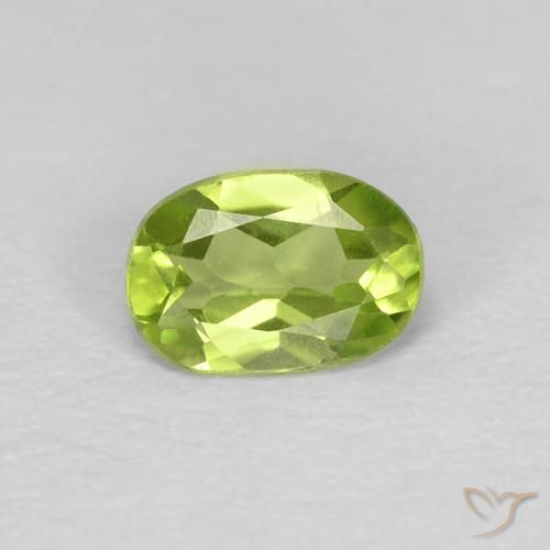 0.59ct Natural Verde vivo Peridoto, Ovalada, VS