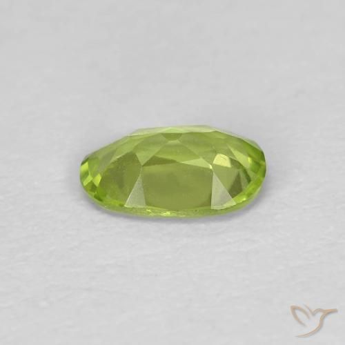 Peridoto Verde vivo natural de 0.59 ct, Ovalada, VS