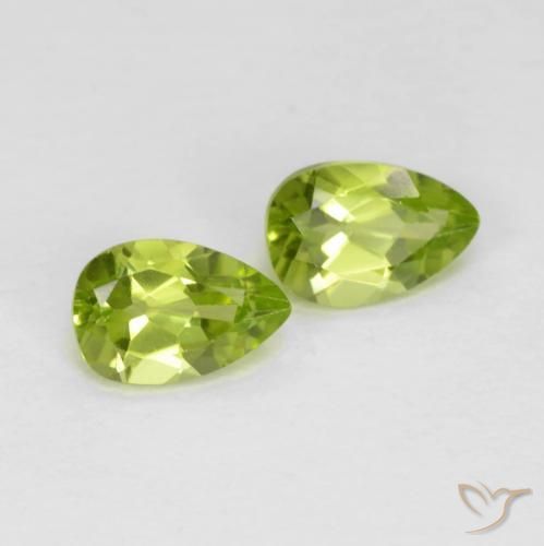Gemas de Peridoto Verde vivo natural de 0.91 ct, En forma de pera, VVS-VS