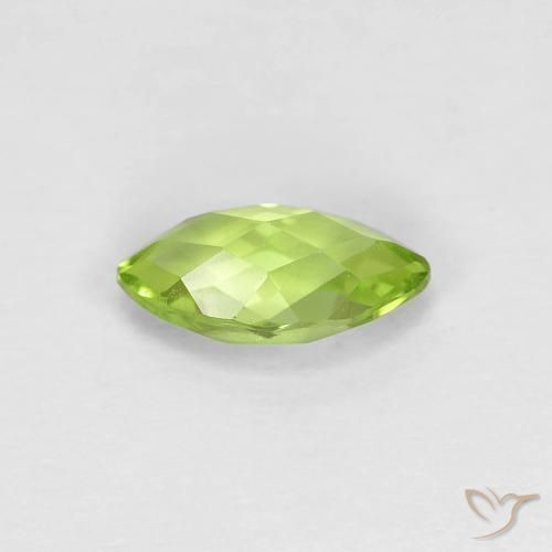Peridoto Verde vivo claro natural de 0.62 ct, Marquesa, VS