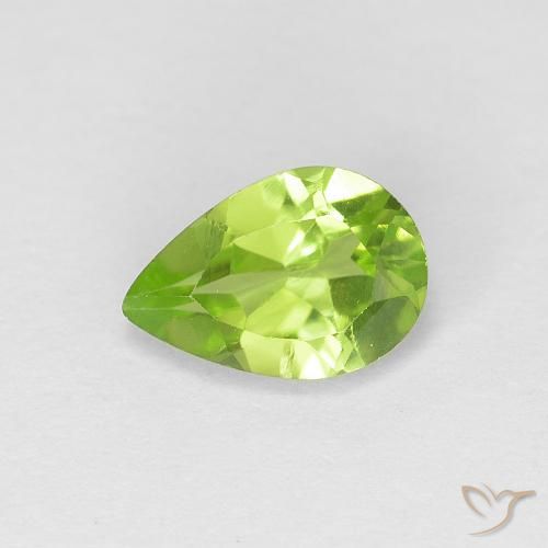 0.72ct Natural Verde medio Peridoto, En forma de pera, VS