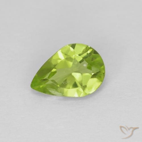 0.65ct Natural Verde medio Peridoto, En forma de pera, VS