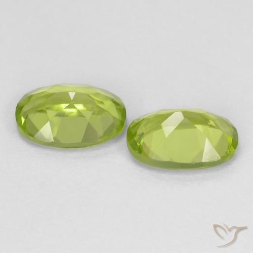 Gemas de Peridoto Verde medio natural de 1.78 ct, Ovalada, VS