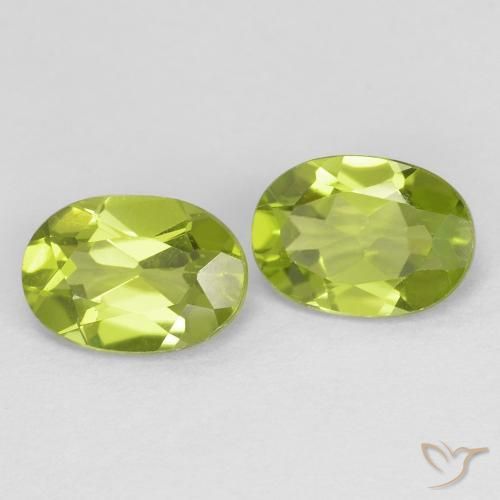 Gemas de Peridoto Verde medio natural de 1.72 ct, Ovalada, VS