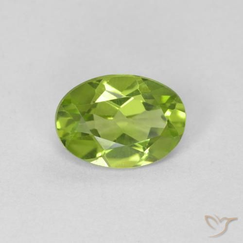 0.79ct Natural Verde medio Peridoto, Ovalada, VVS