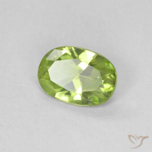 Peridoto Verde vivo natural de 0.76 ct, Ovalada, VVS-VS