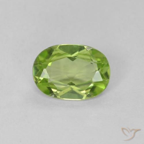 0.79ct Natural Verde medio Peridoto, Ovalada, VVS-VS