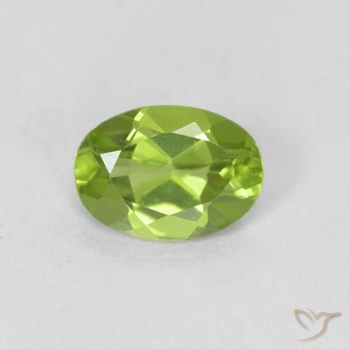 0.82ct Natural Verde medio Peridoto, Ovalada, VVS