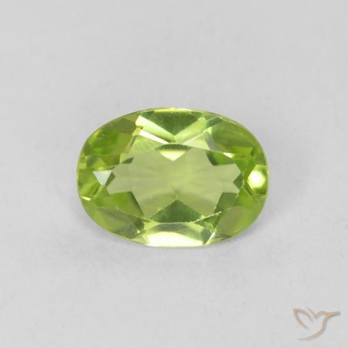 0.80ct Natural Verde medio Peridoto, Ovalada, VVS