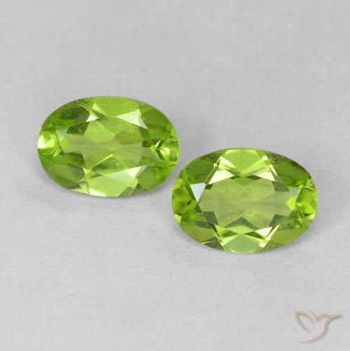1.49ctw Natural Verde vivo Peridoto, Ovalada, VVS-VS