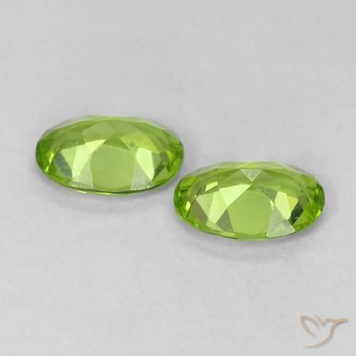 Gemas de Peridoto Verde vivo natural de 1.49 ct, Ovalada, VVS-VS