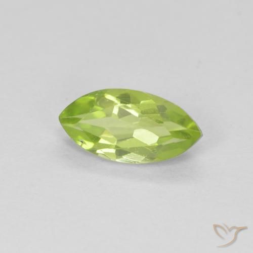 Peridoto Verde medio natural de 0.66 ct, Marquesa, VS