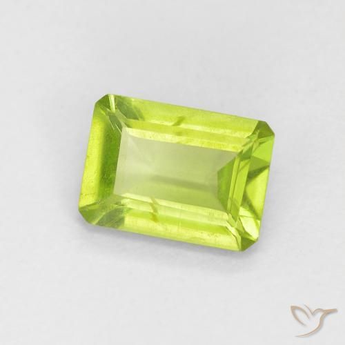 Peridoto Verde claro natural de 0.88 ct, Corte Octágono / Esmeralda, VS-SI