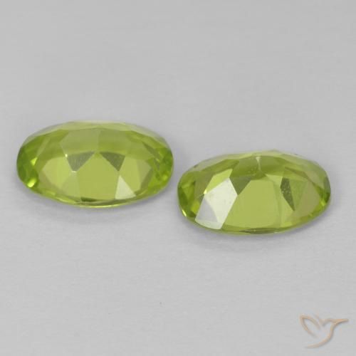 Gemas de Peridoto Verde medio natural de 1.55 ct, Ovalada, VS