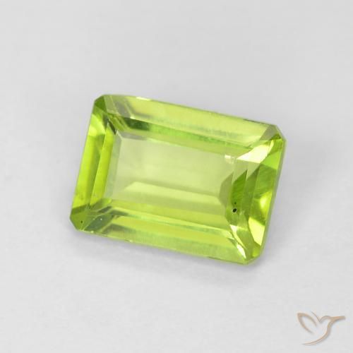 Peridoto Verde claro natural de 0.98 ct, Corte Octágono / Esmeralda, VS