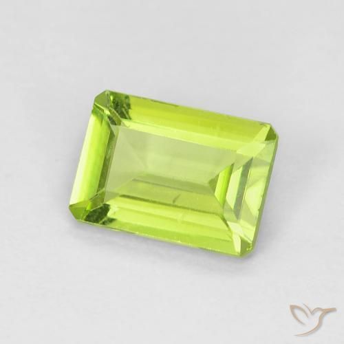 Peridoto Verde claro natural de 0.92 ct, Corte Octágono / Esmeralda, VS