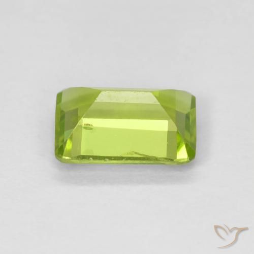 Peridoto Verde claro natural de 0.98 ct, Corte Octágono / Esmeralda, VS