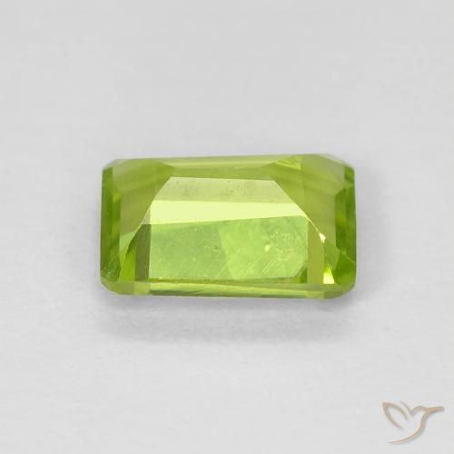 Peridoto Verde claro natural de 1.09 ct, Corte Octágono / Esmeralda, VS