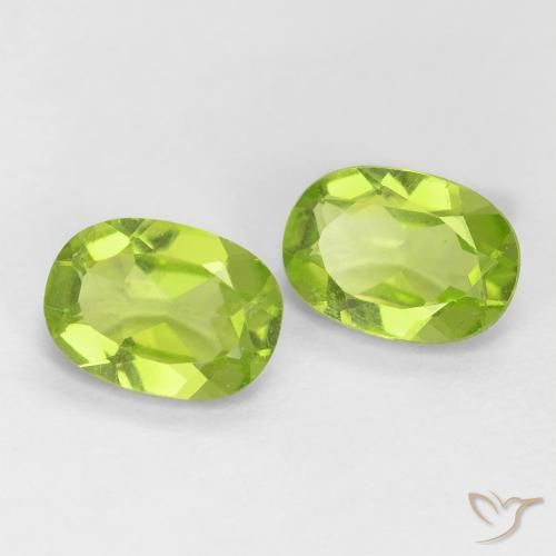 Gemas de Peridoto Verde medio natural de 1.77 ct, Ovalada, VS
