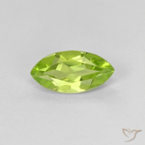 0.67ct Natural Verde medio Peridoto, Marquesa, VVS-VS