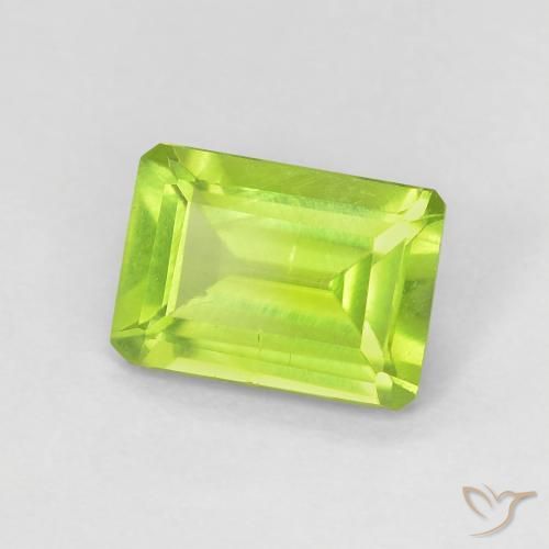 Peridoto Verde claro natural de 1.03 ct, Corte Octágono / Esmeralda, VS-SI