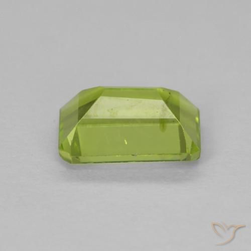 Peridoto Verde amarillento intenso natural de 1.09 ct, Corte Octágono / Esmeralda, VS