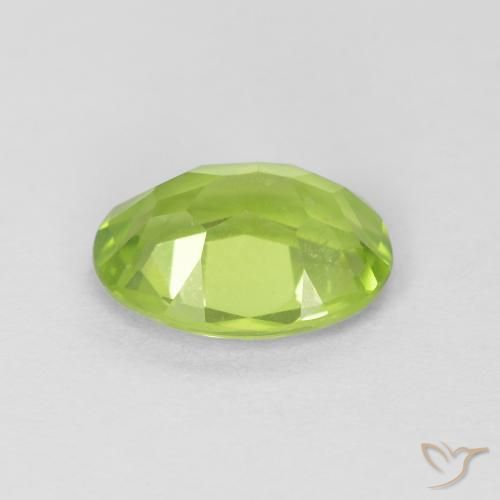 Peridoto Verde medio natural de 1.22 ct, Ovalada, VS