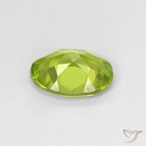 Peridoto Verde medio natural de 1.21 ct, Ovalada, VS
