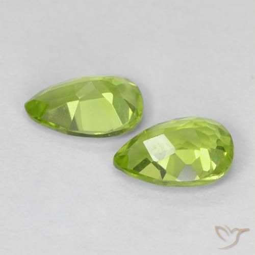 Gemas de Peridoto Verde vivo natural de 0.96 ct, En forma de pera, VS