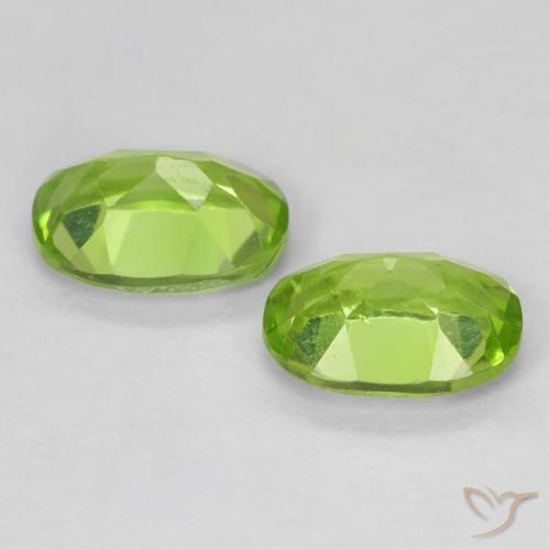 Gemas de Peridoto Verde medio natural de 1.78 ct, Ovalada, VS