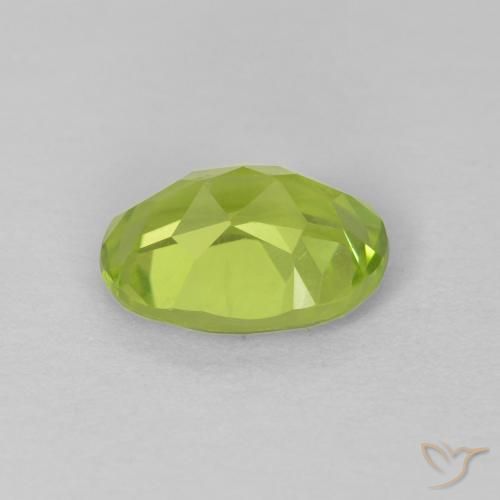 Peridoto Verde medio natural de 1.30 ct, Ovalada, VS
